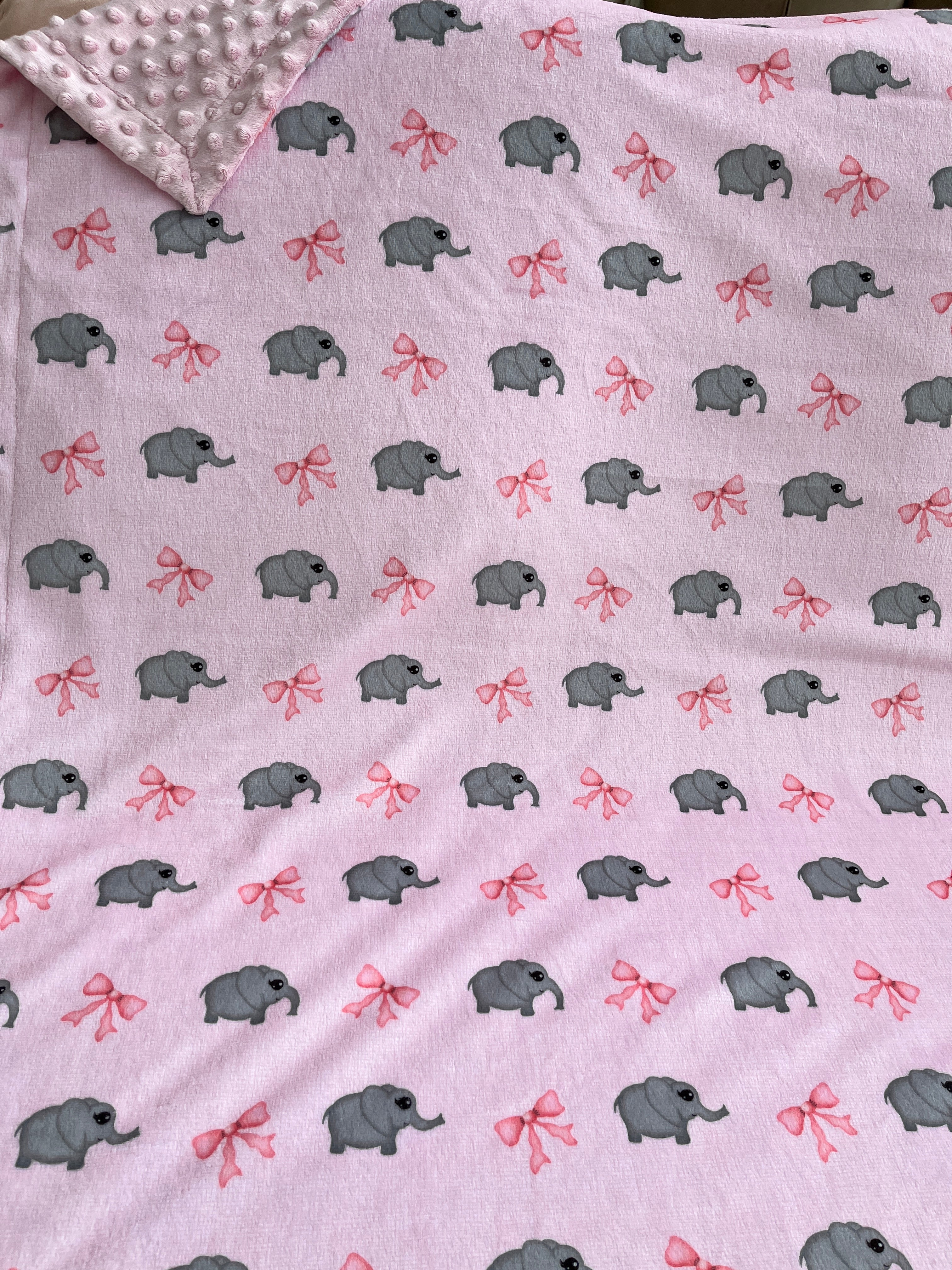 Éléphants mignons