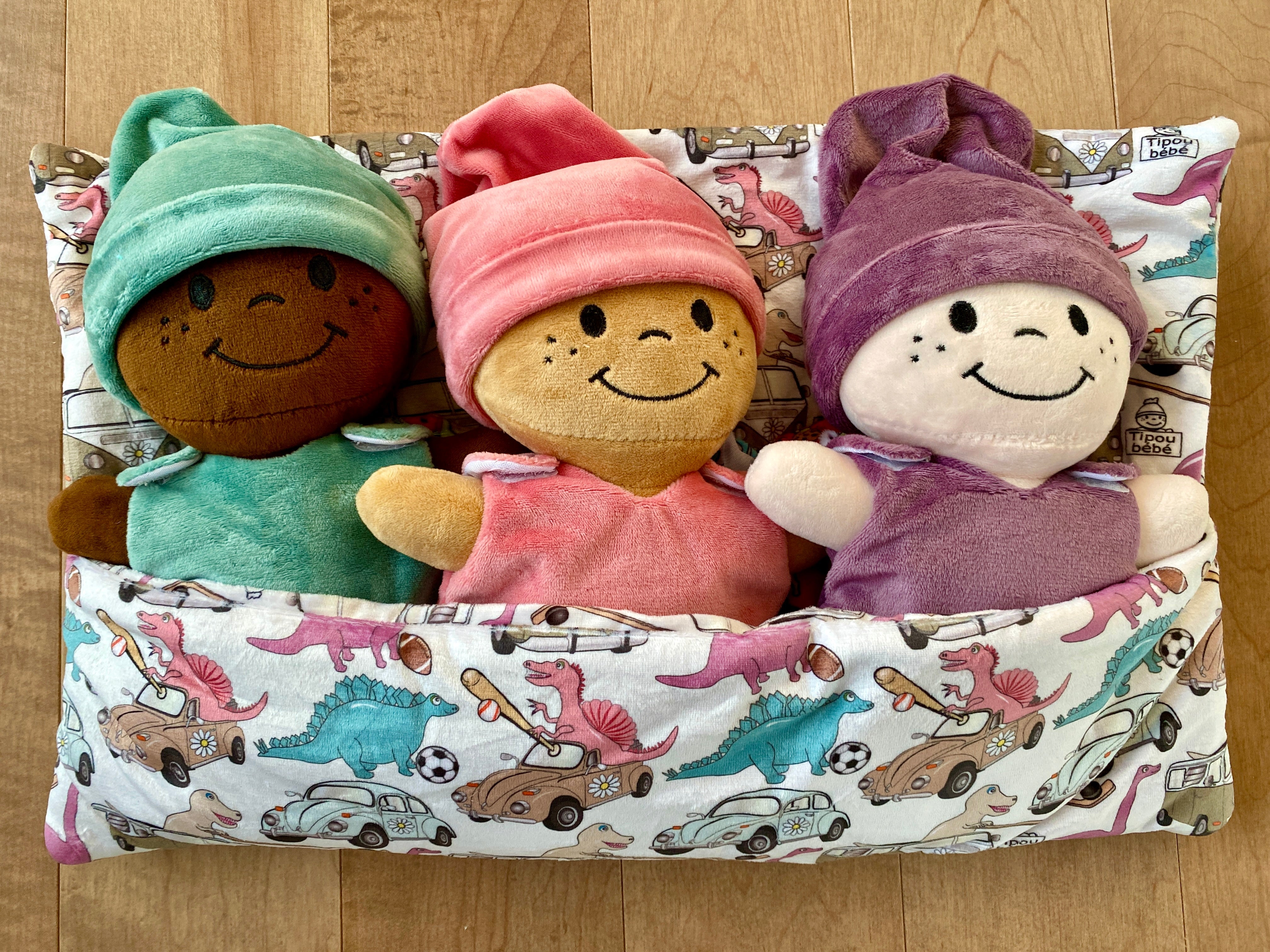 Jouets et livre pour enfant