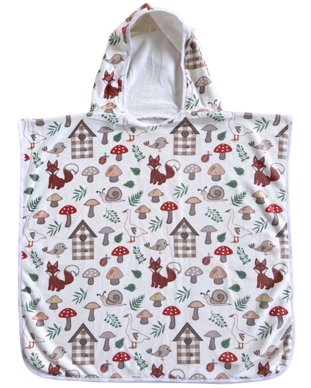 Serviette poncho à capuchon pour enfant (18 mois à 5 ans) : Renards, oies et cabanes à oiseaux collection monde merveilleux