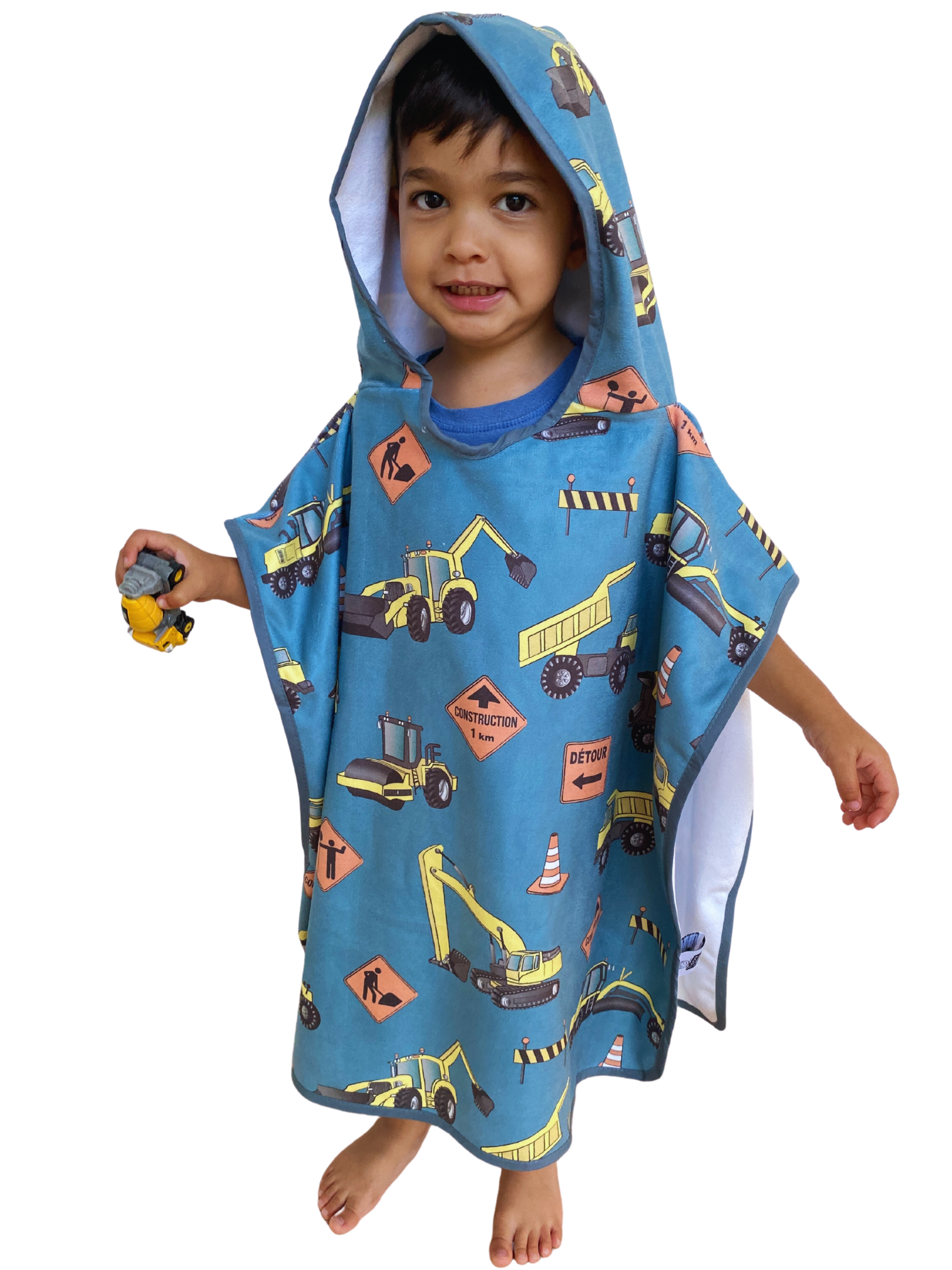 Serviette poncho à capuchon pour enfant (18 mois à 5 ans) : Camions de construction (fond bleu sarcelle)