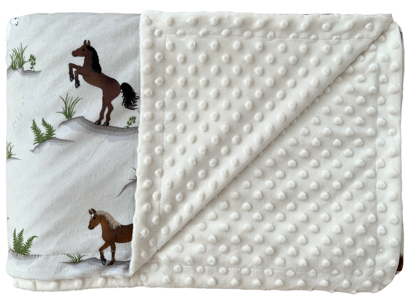 Giant blanket: Horses in the meadow