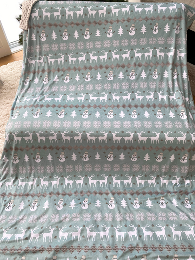 Giant Blanket: Comforting Scandinavian Tender Green