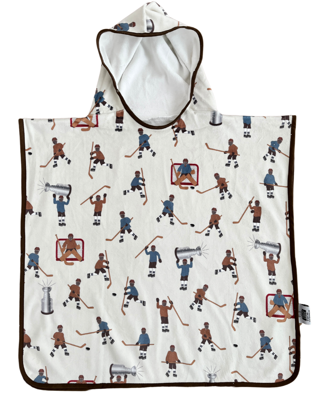 Serviette poncho à capuchon pour enfant (18 mois à 5 ans) : Joueurs de hockey (bleu vs brun)