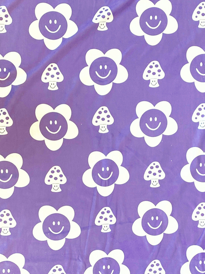 Adult Towel: Smiling Lilac Flowers