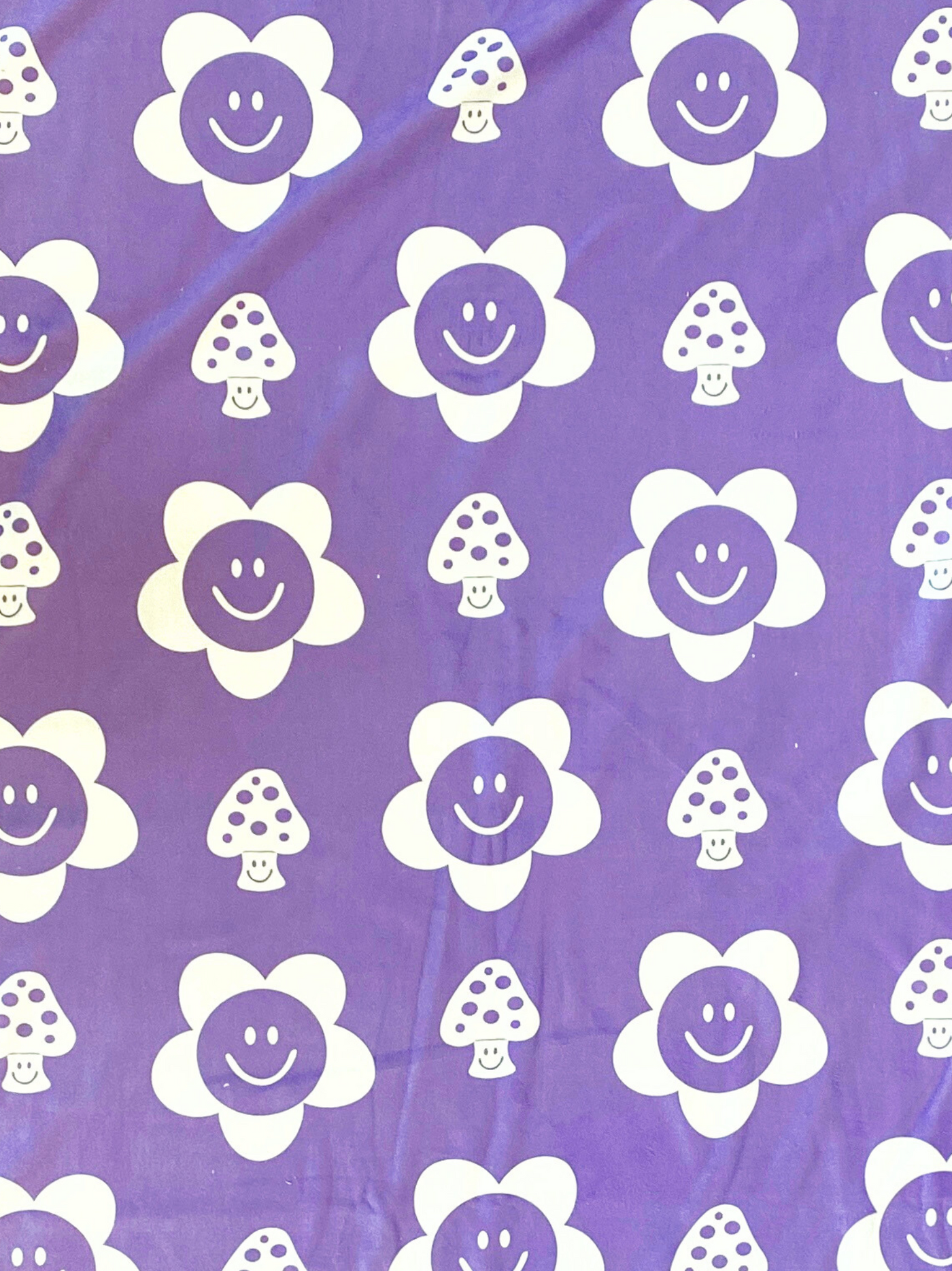 Giant Towel: Smiling Lilac Flowers