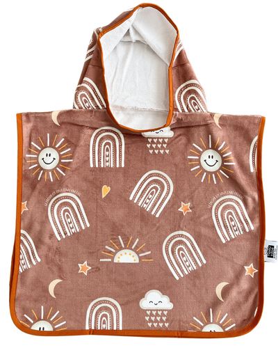 Hooded towel for baby (0-18 months): Radiant Sun BOHO (earth background)