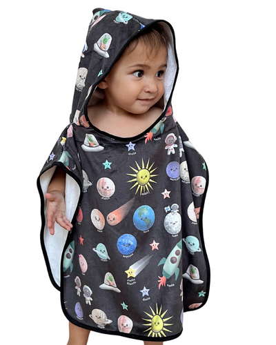 Hooded towel for baby (0-18 months): Space black background