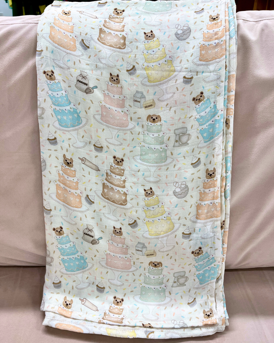 Couverture de mousseline: Savoureux gâteaux pastel