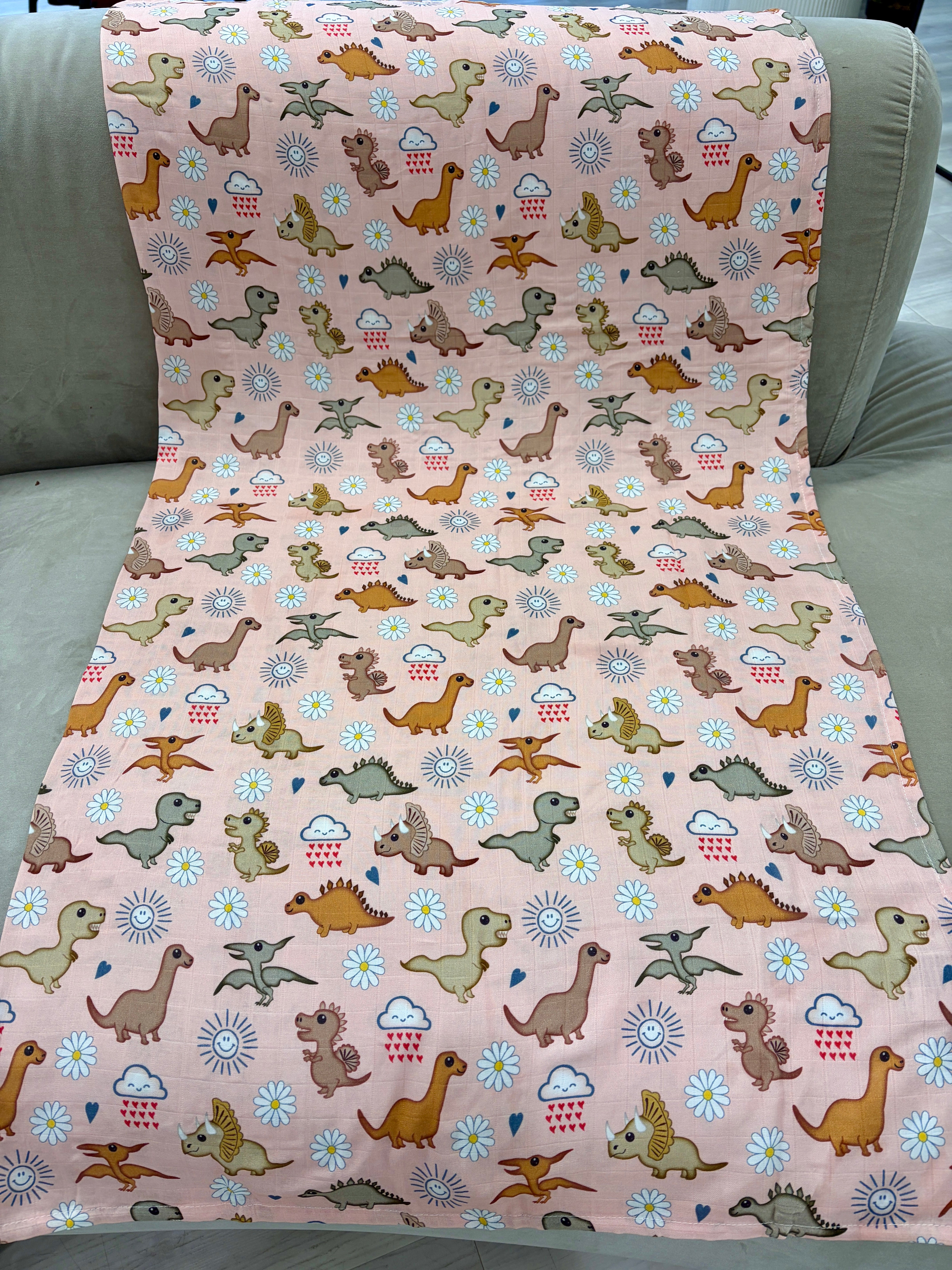 Couverture de mousseline: Dinosaures adorables (fond corail)