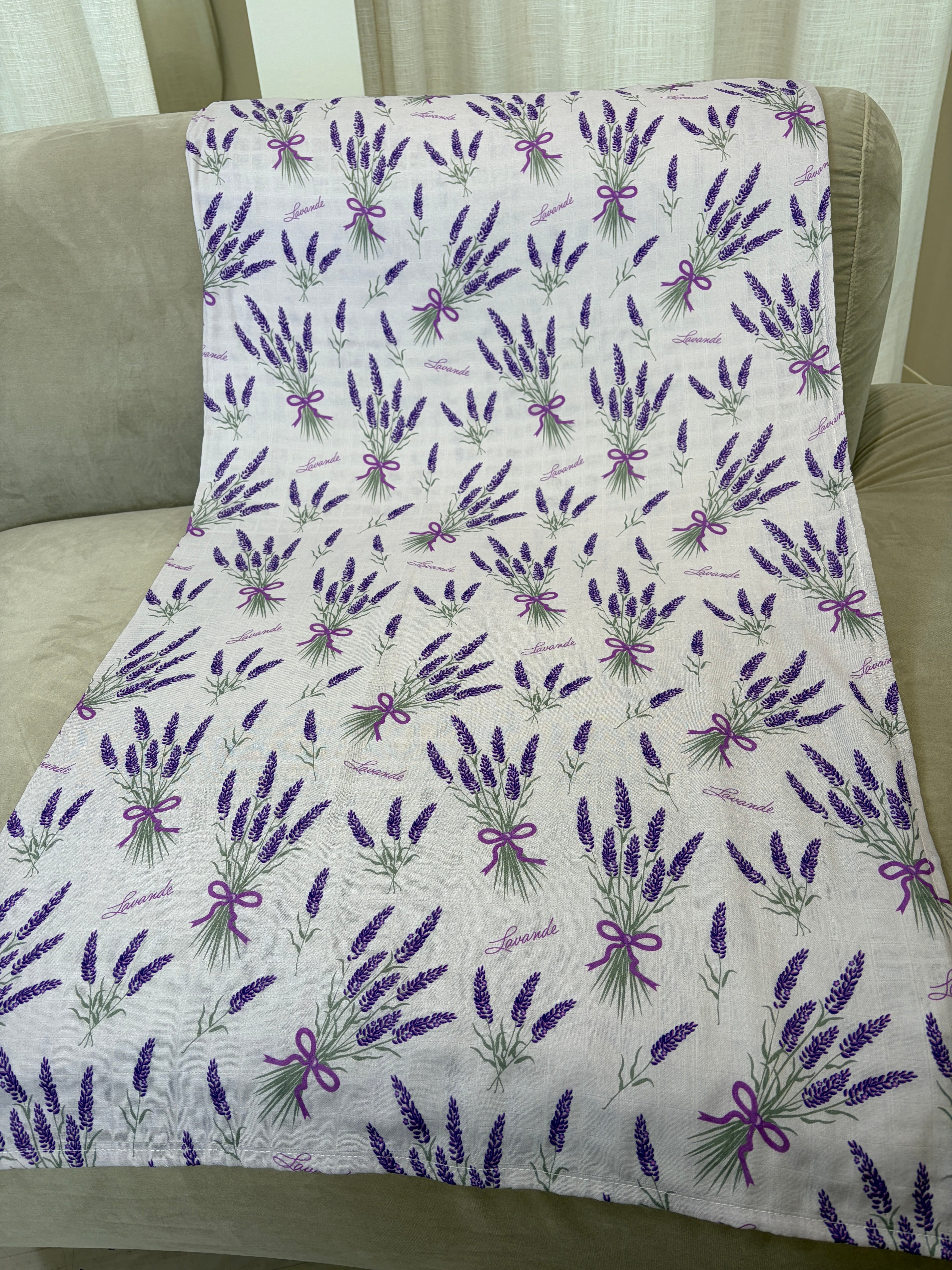 Couverture de mousseline: Fleurs de lavande lilas