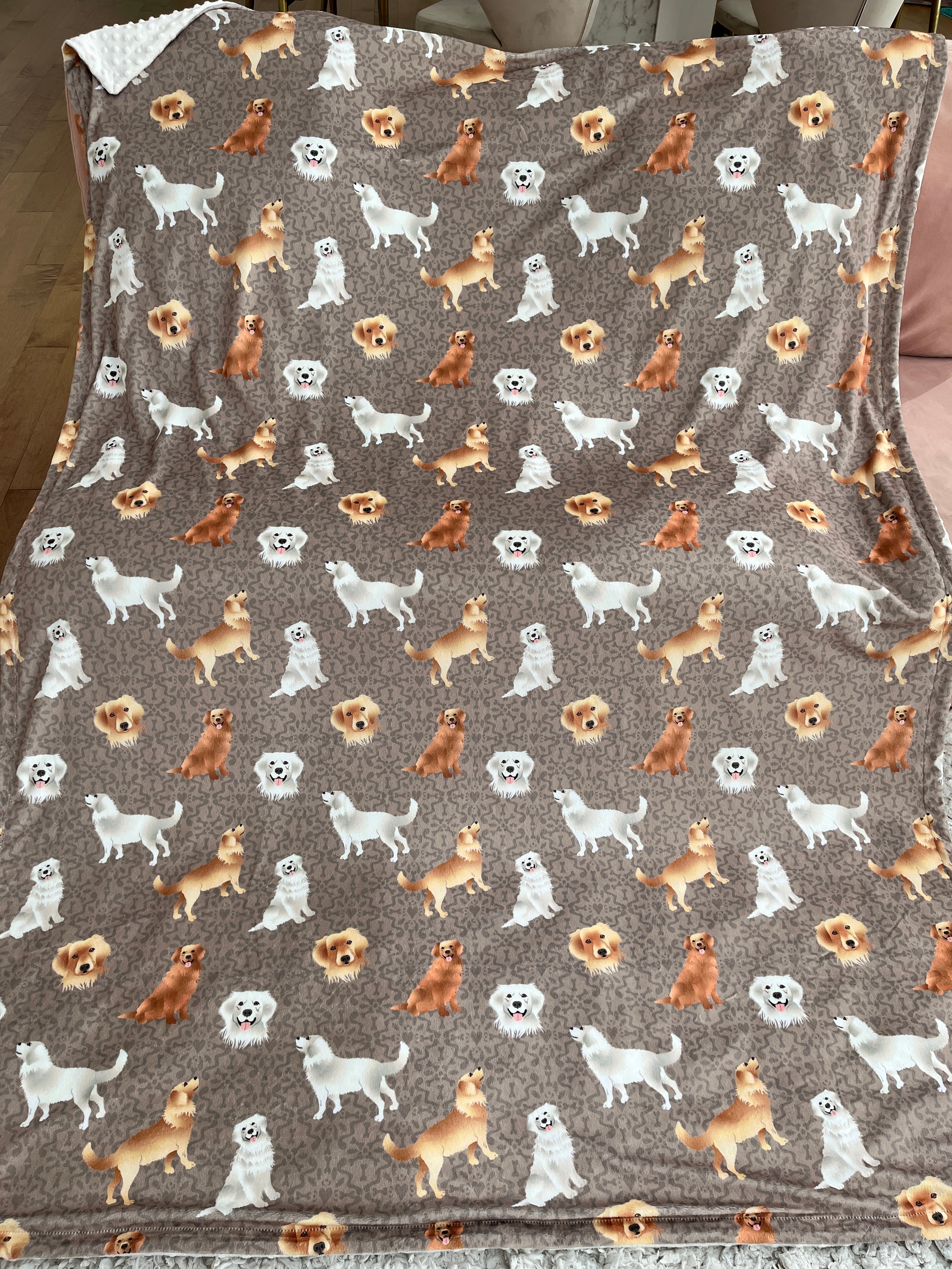 Couverture Géante : Chiens golden retriever