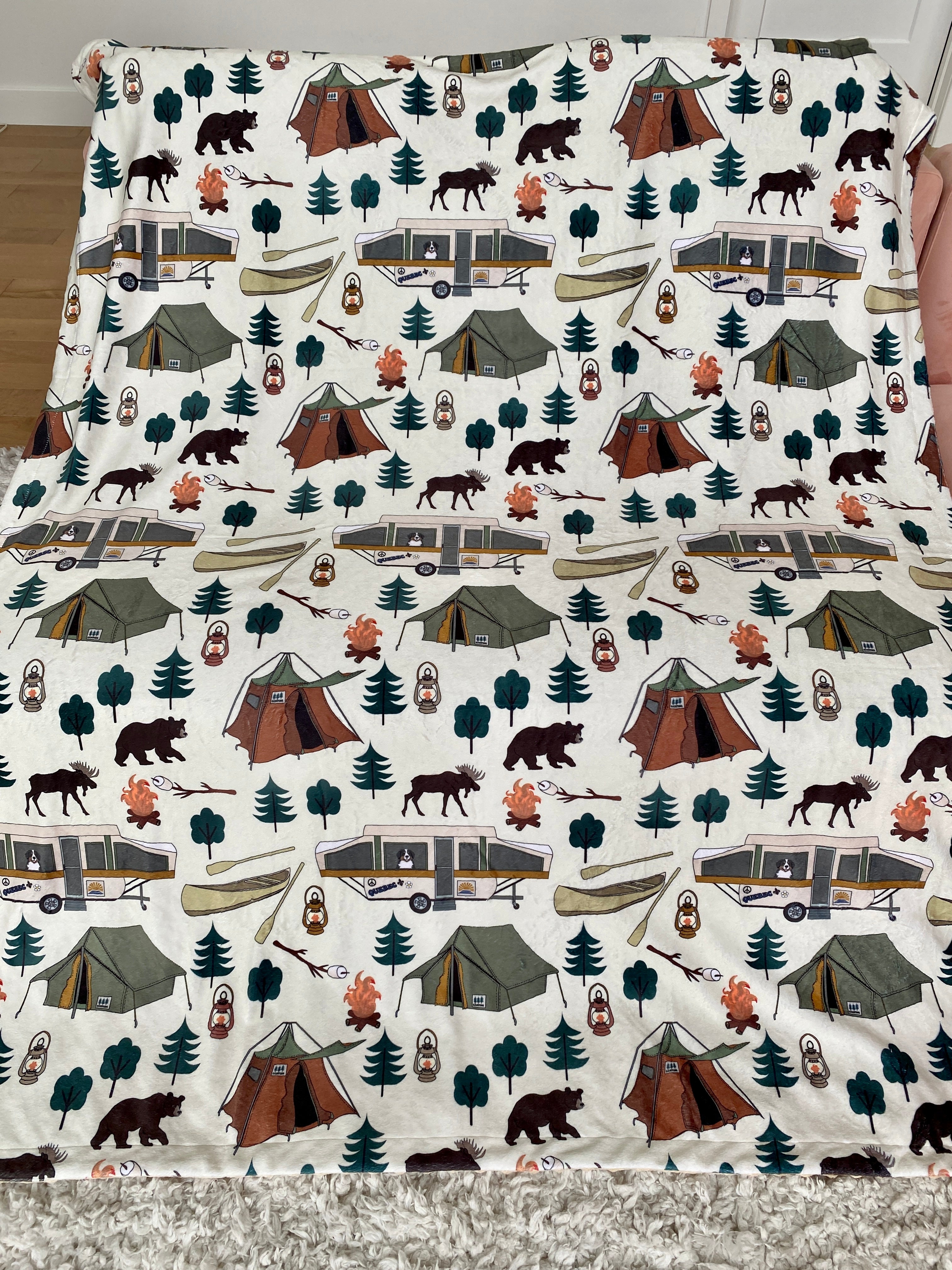 Couverture Moyenne : Camping sauvage