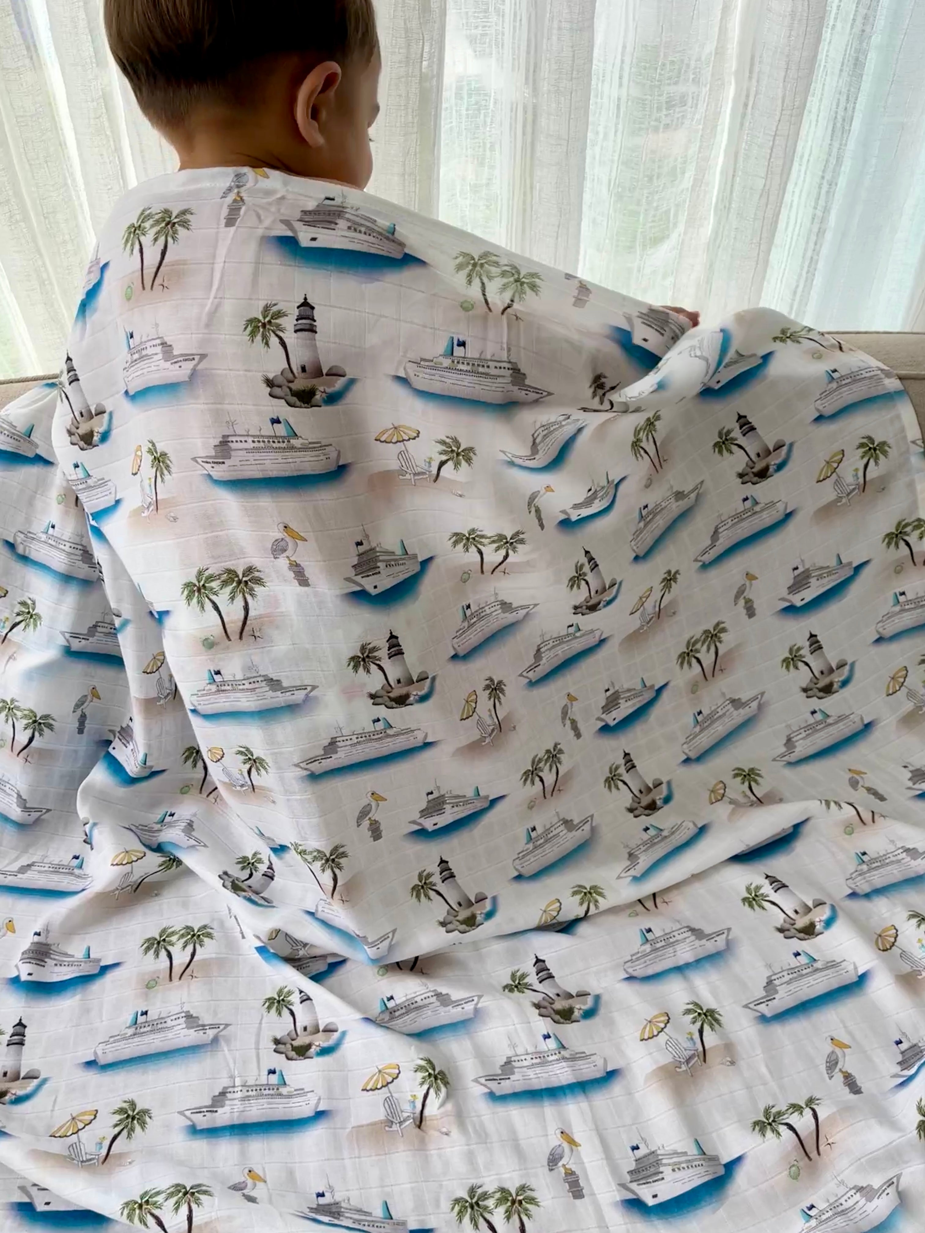 Muslin Cover: Love Cruise