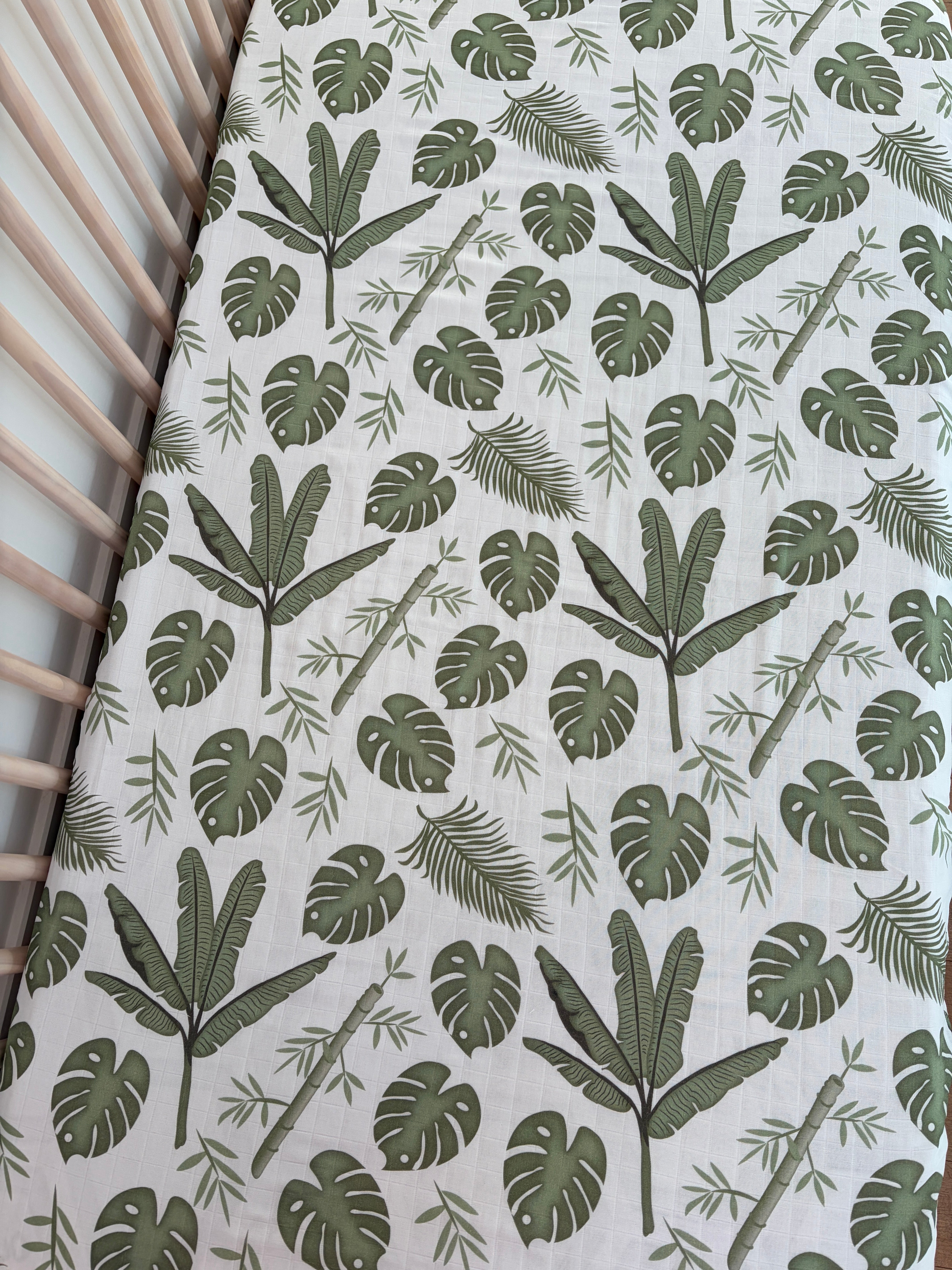 Drap contour pour bassinette en mousseline : Feuillage de jungle