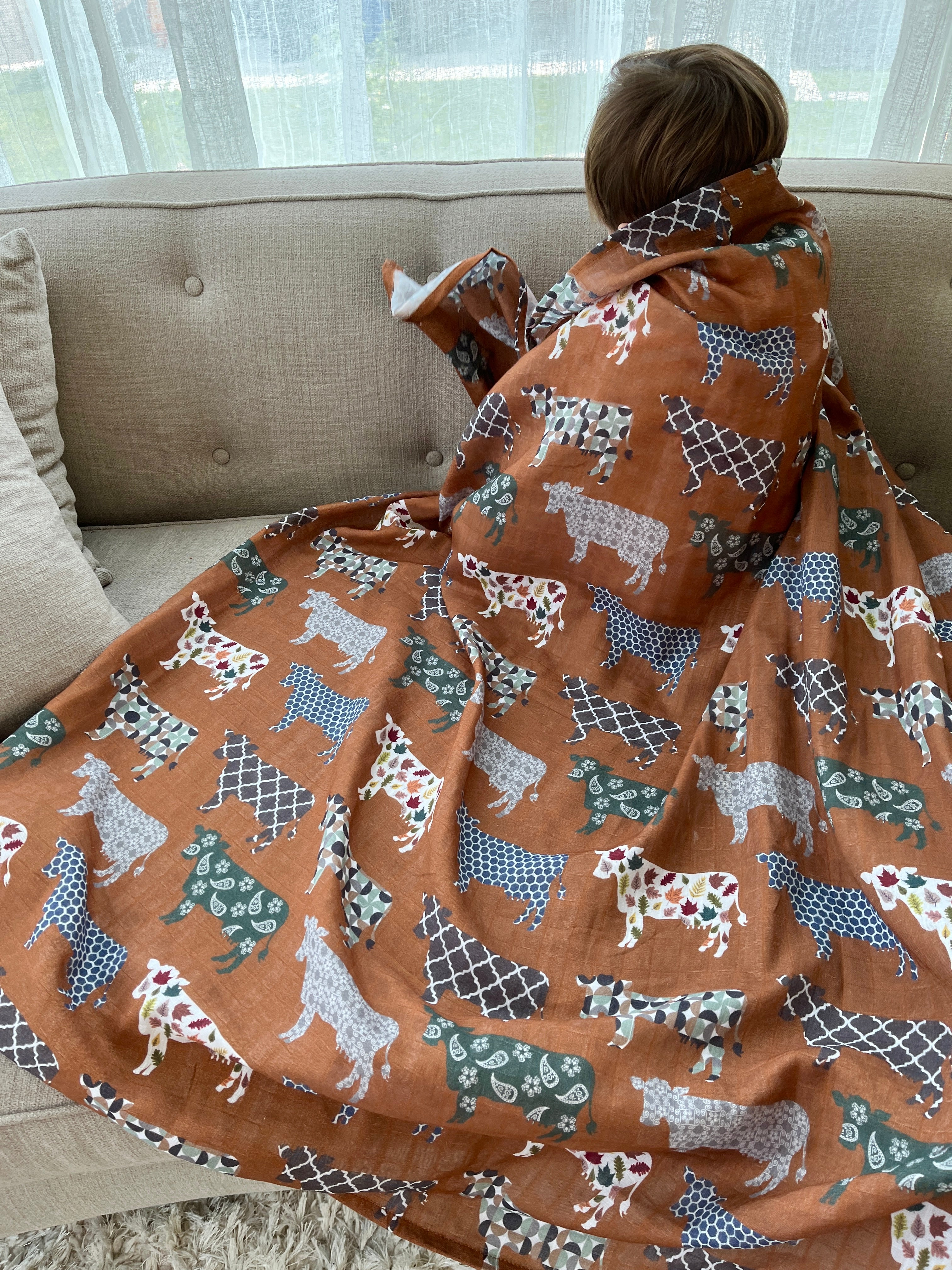 Couverture de mousseline: Vaches à la ferme (collection farmhouse)