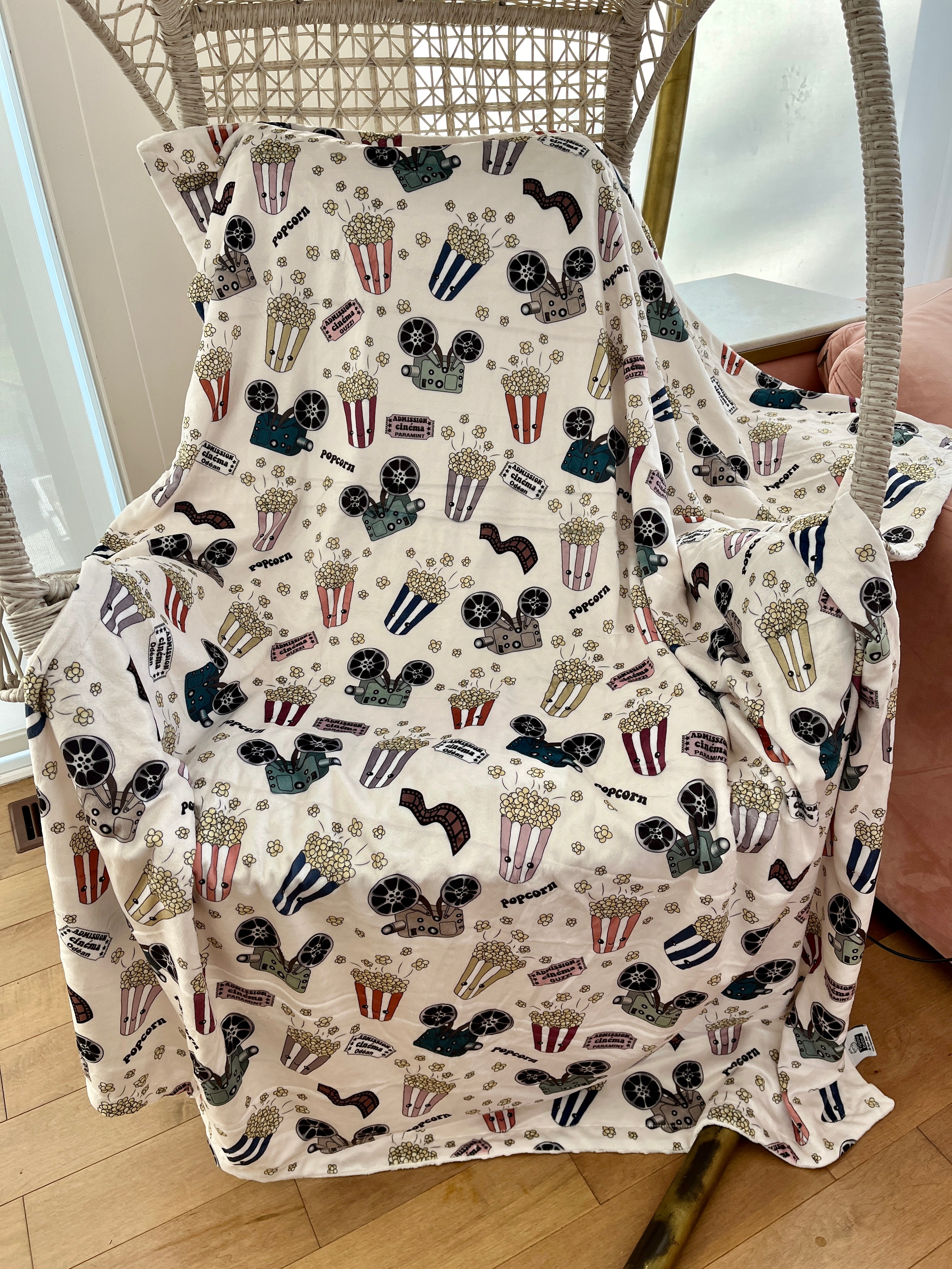 Couverture Moyenne : Cinéma et popcorn