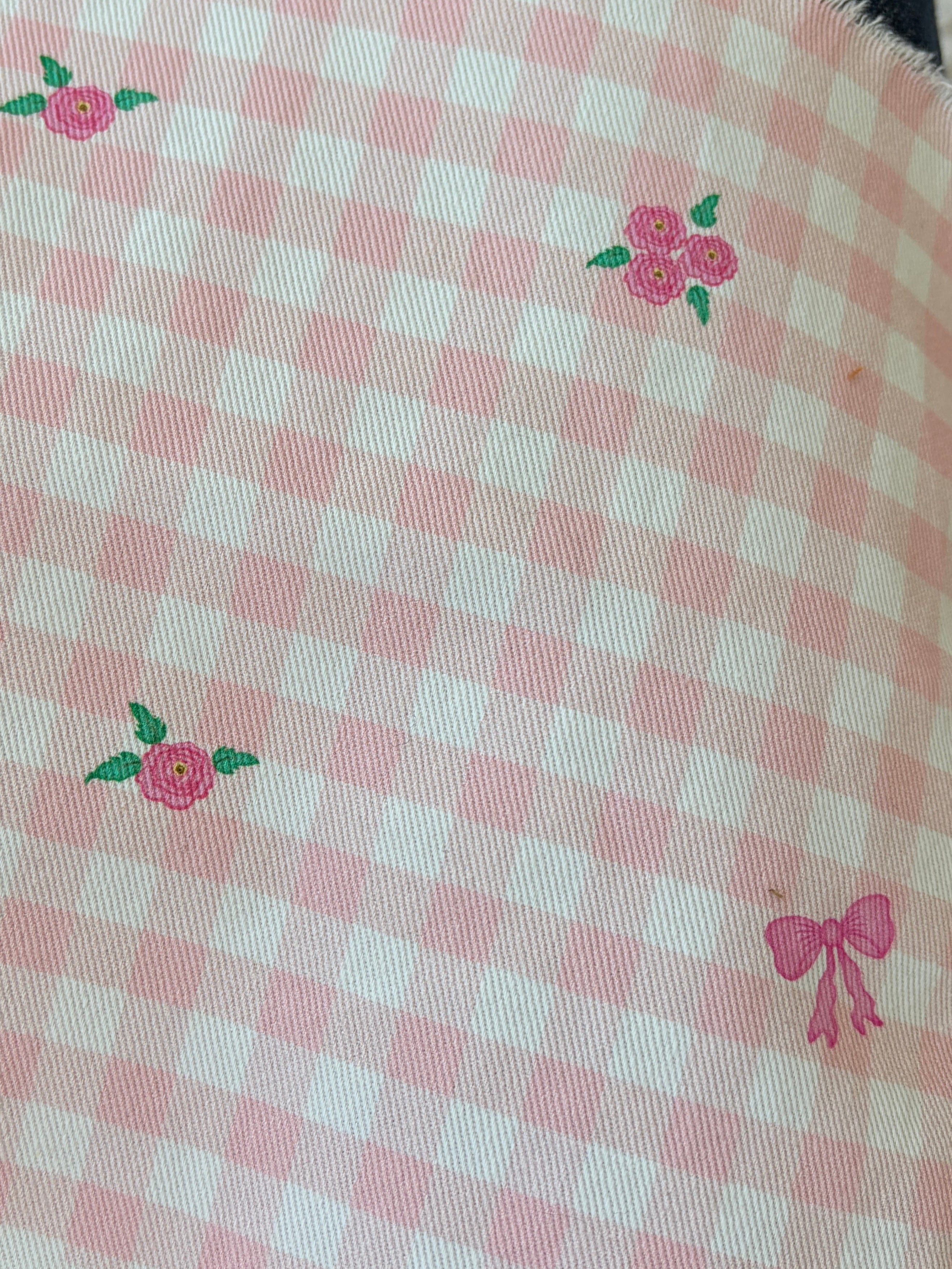 Chapeau Reversible : Motif gingham rose, roses et boucles