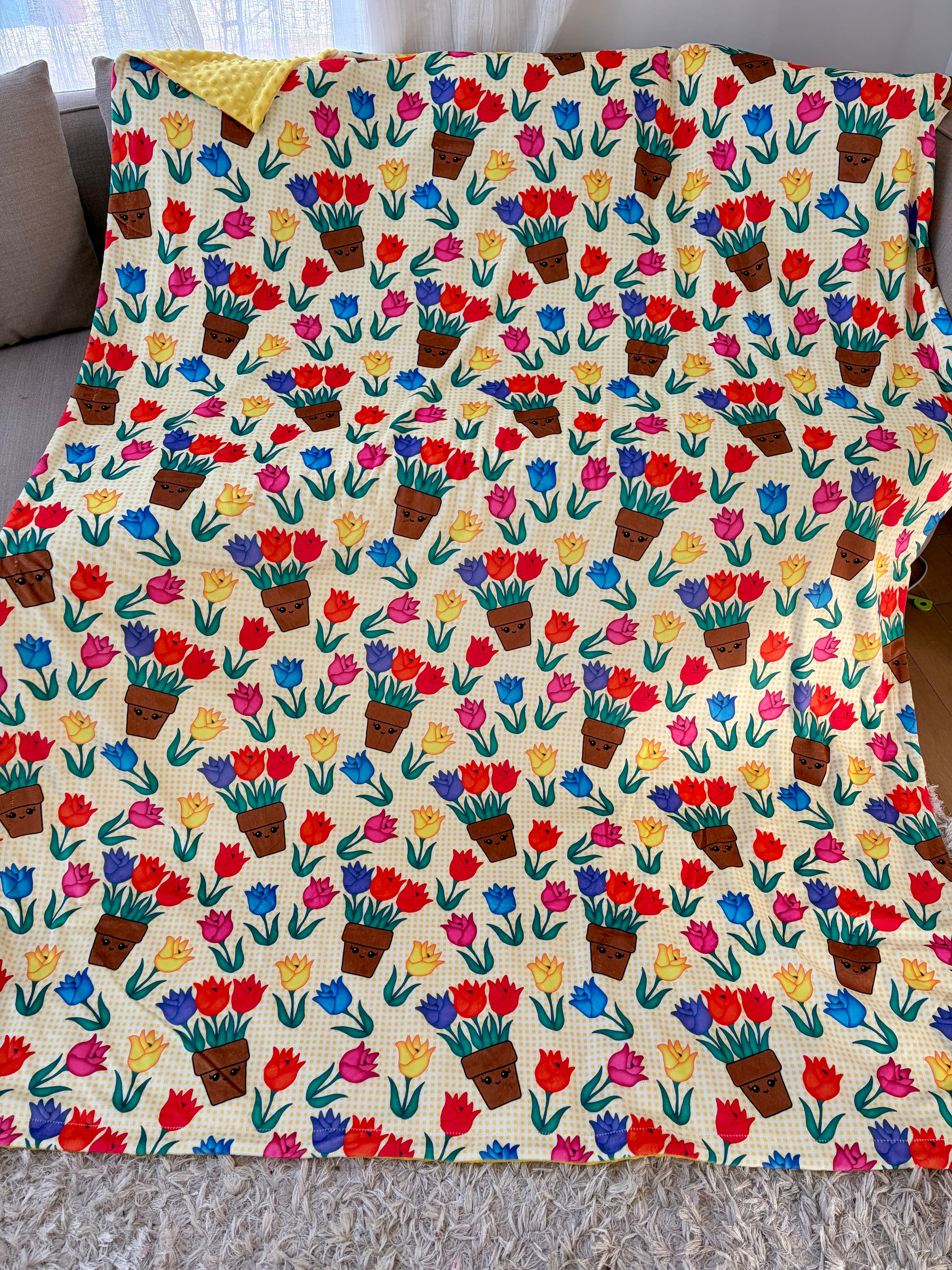 Couverture Géante : Tulipes dans le jardin