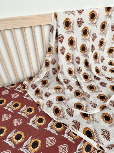 Musselin fitted sheet for crib: BOHO Sunflowers (earth background)