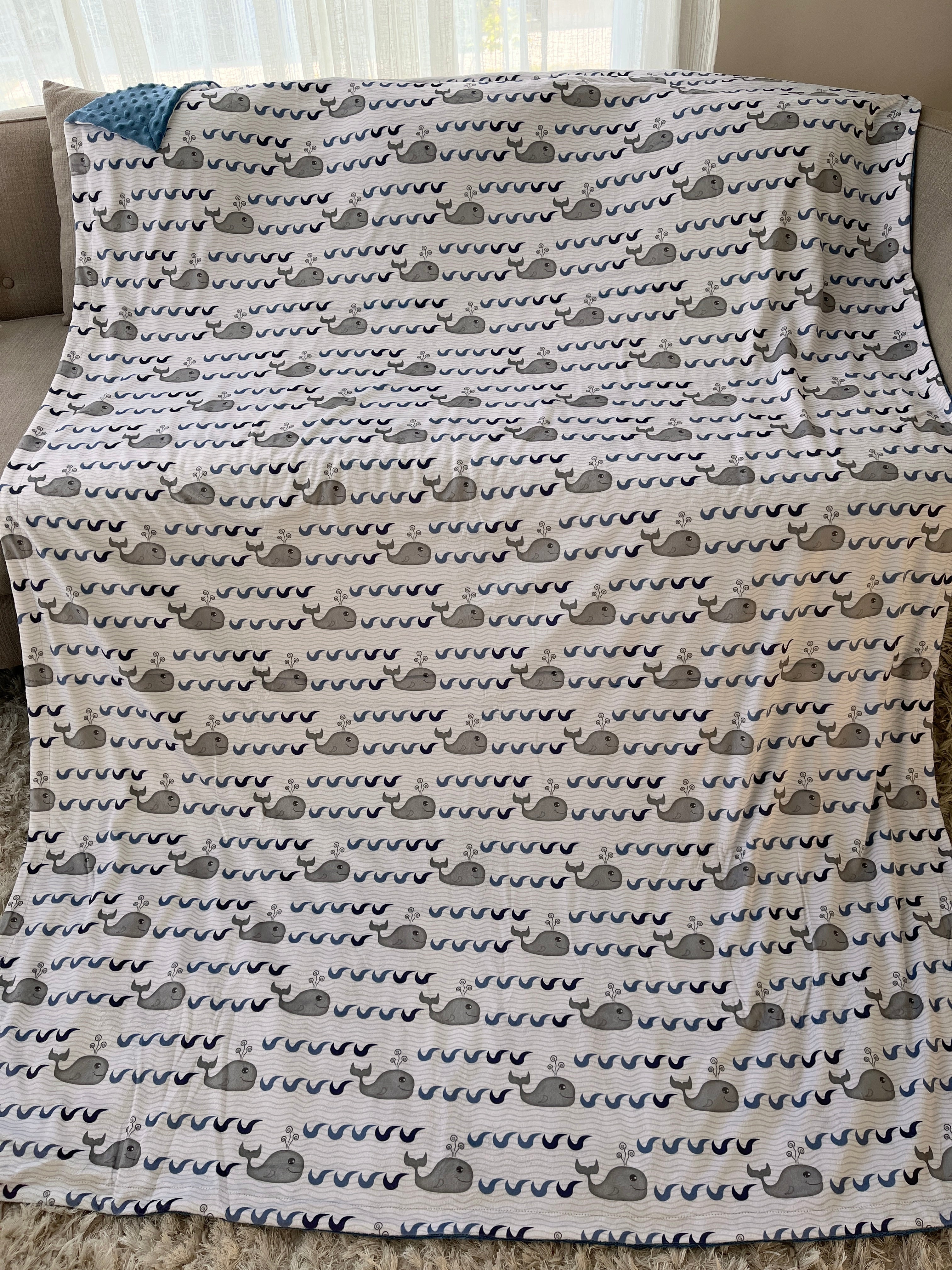 Couverture Géante : Splash la baleine de la mer