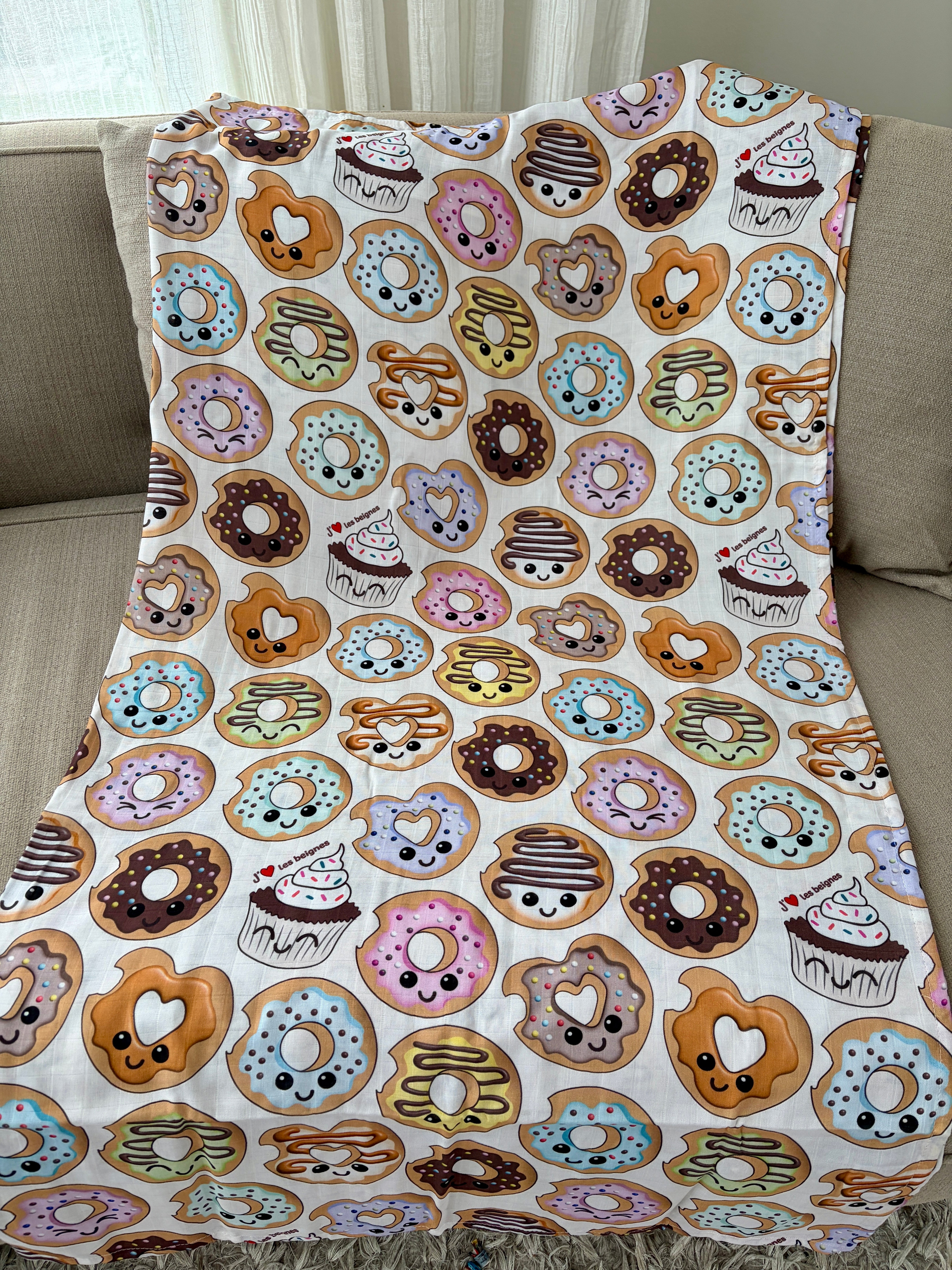 Couverture de mousseline: J'aime les beignes