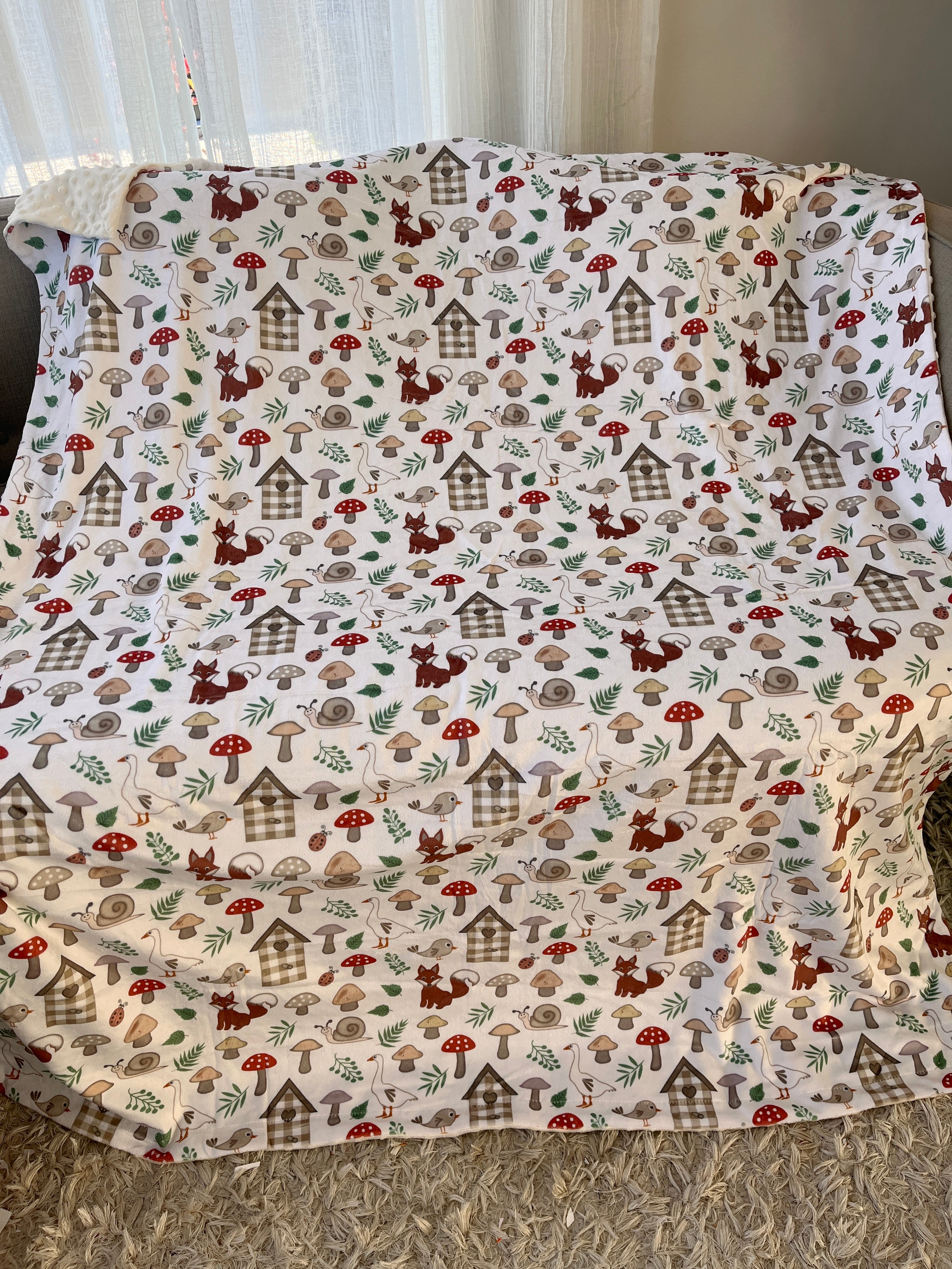 Couverture Moyenne : Renards, oies et cabanes à oiseaux collection monde merveilleux