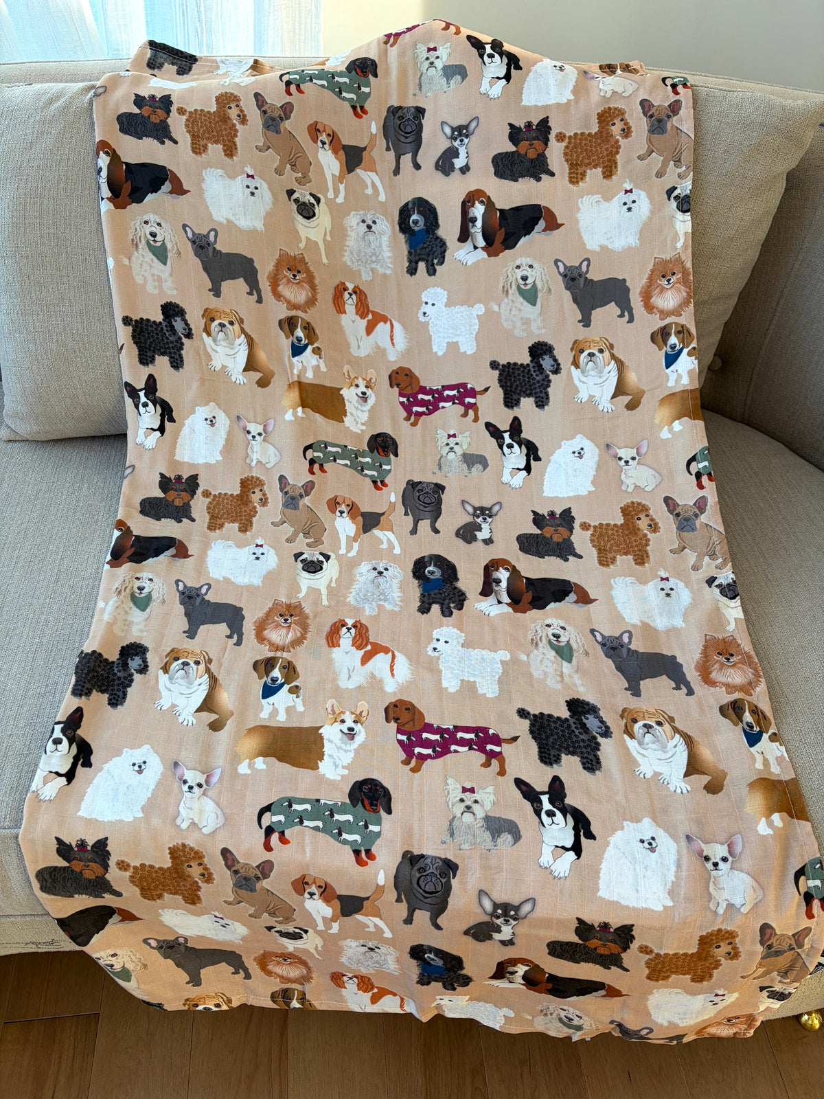 Couverture de mousseline: Amoureux des petits chiens