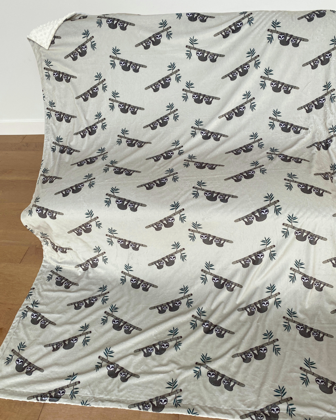Giant Blanket: Beige Sloths