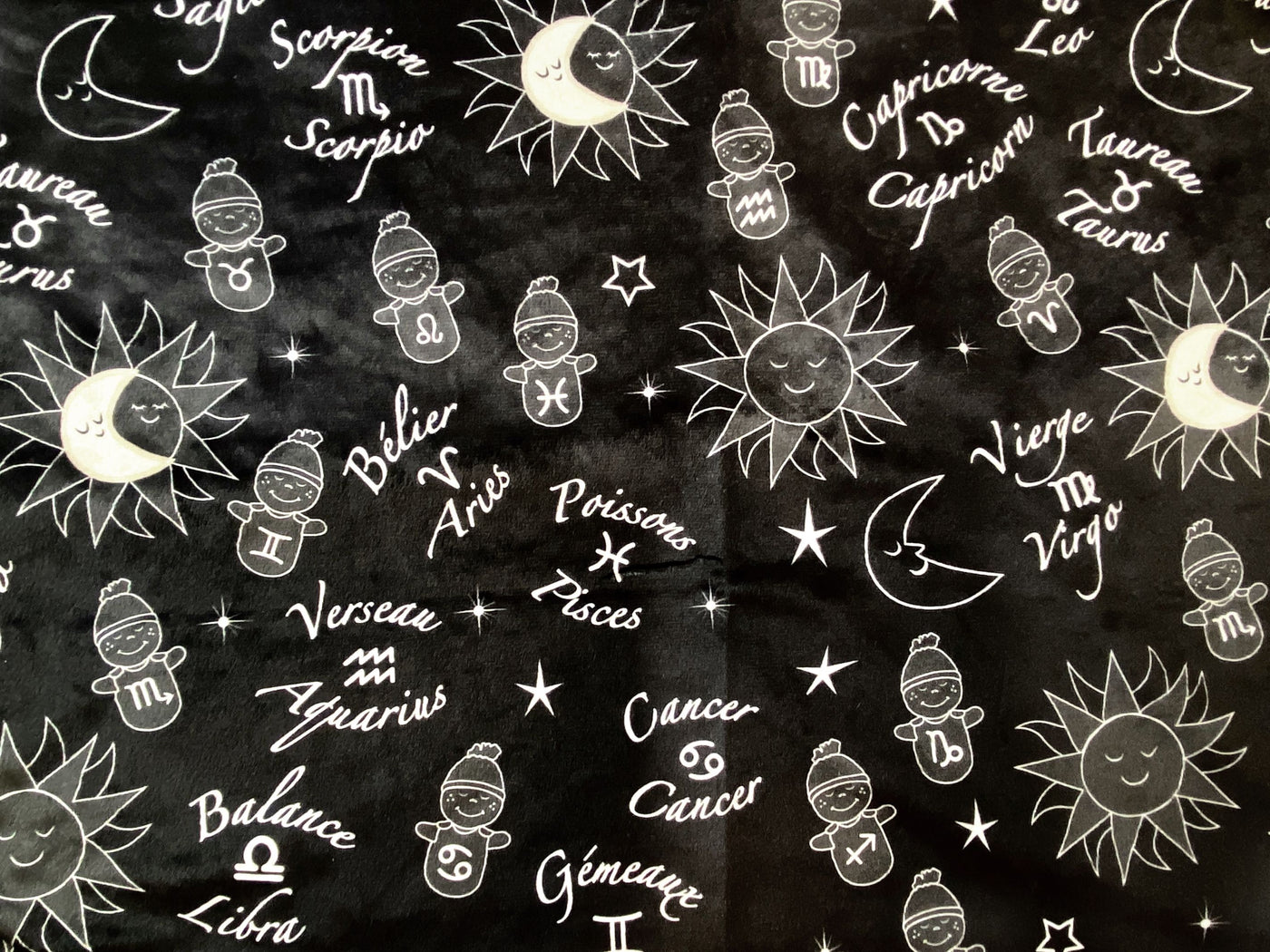 Baby blanket: Astrological Signs (Black Background)