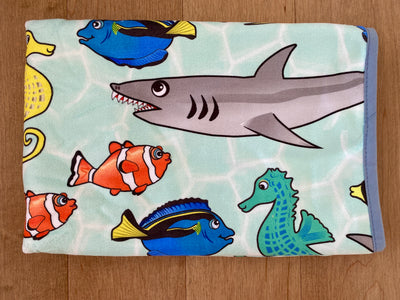 Kid Towel (0-3 years): Kind Sharks' Birthday